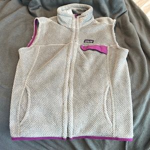 Patagonia grey vest. In excellent condition